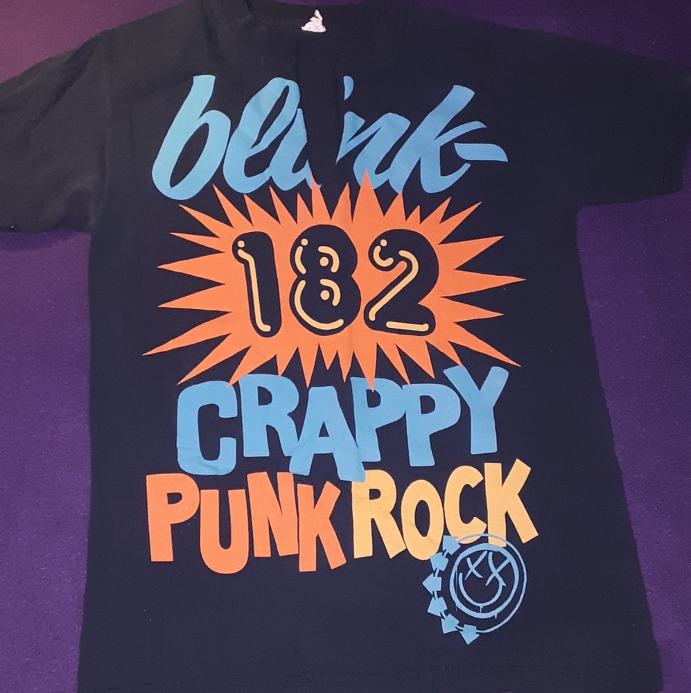 💥Blink 182 tee
